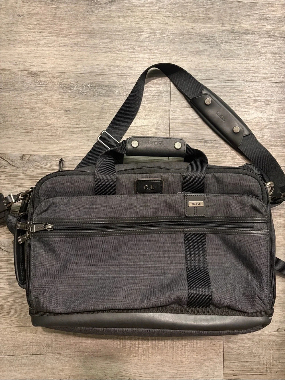 TUMI Black Men’s Convertible Briefcase - Sleek Travel & Work Bag